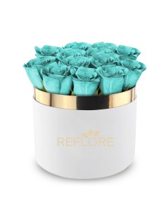 White cylinder box with stabilized Tiffany roses