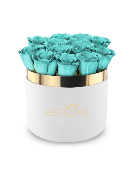White cylinder box with stabilized Tiffany roses